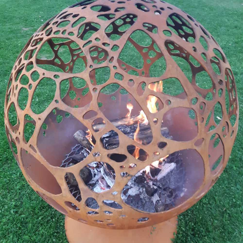 Lõkkealus (Akmeņu motīvu)