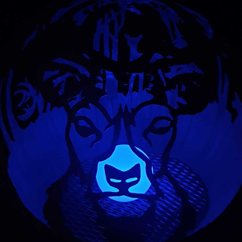 Садовый камин с оленем