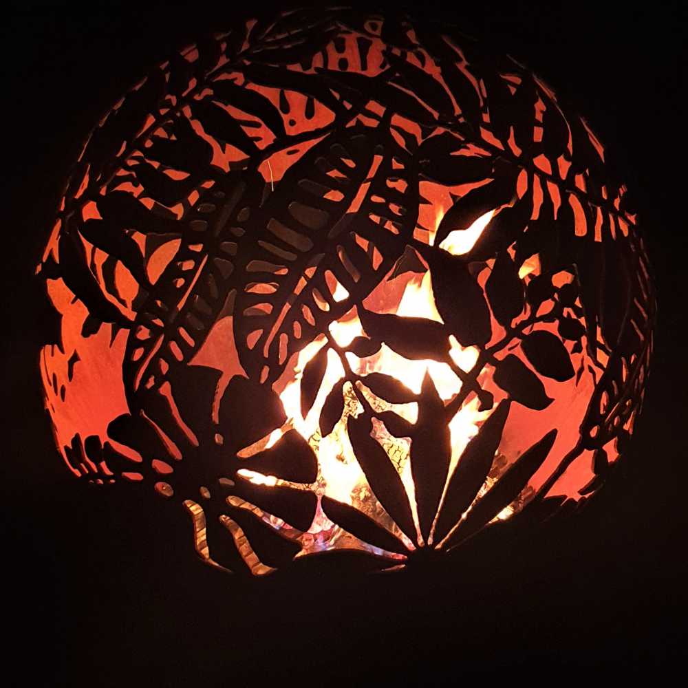 Lõkkealus (Eksotisko lapu motīvu)